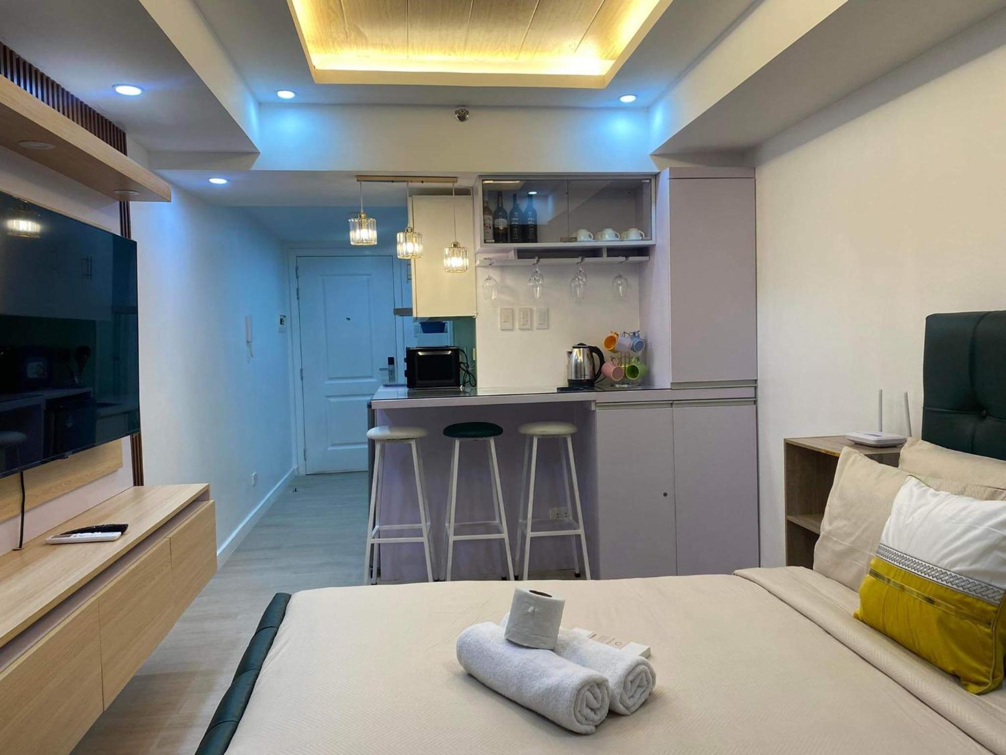 Udra Staycation Azure North Pampanga Lagundi 외부 사진